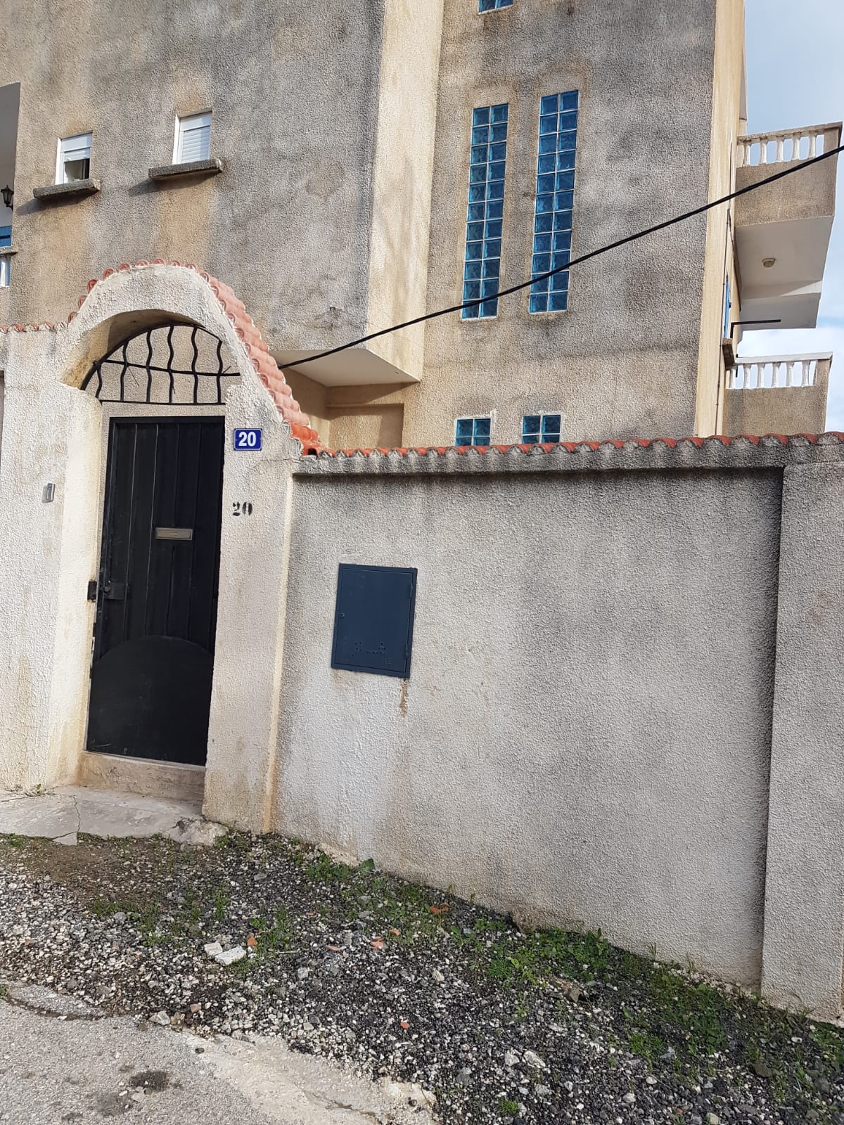 Entrada principal de la casa