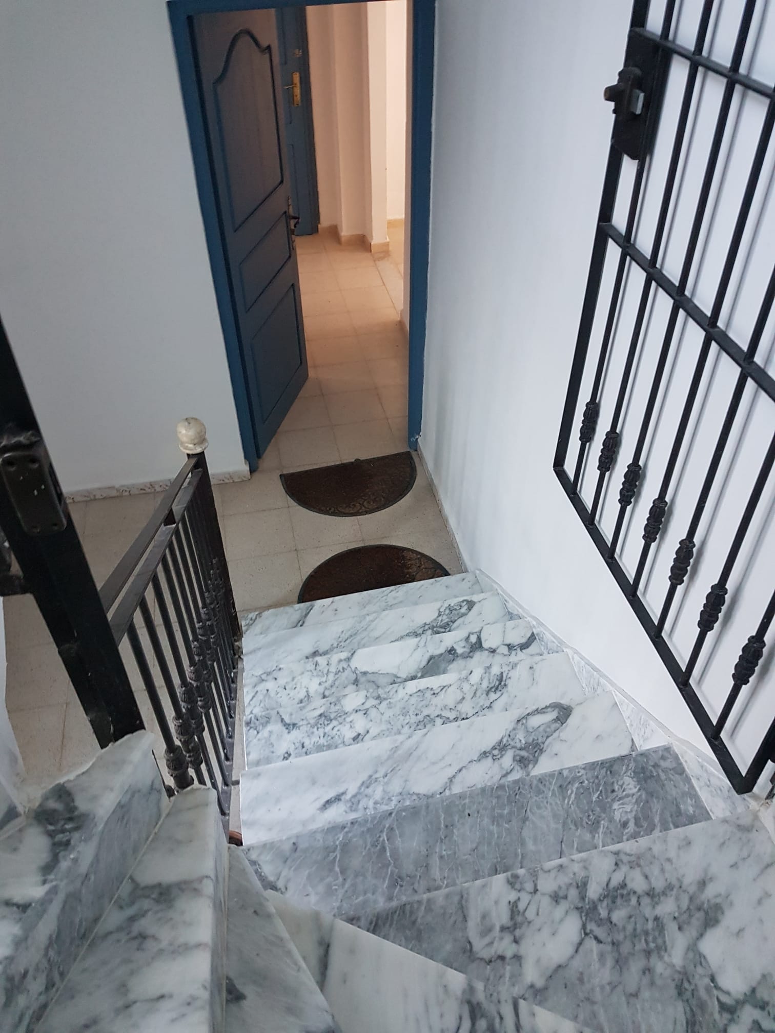 Escalera de marmol interior